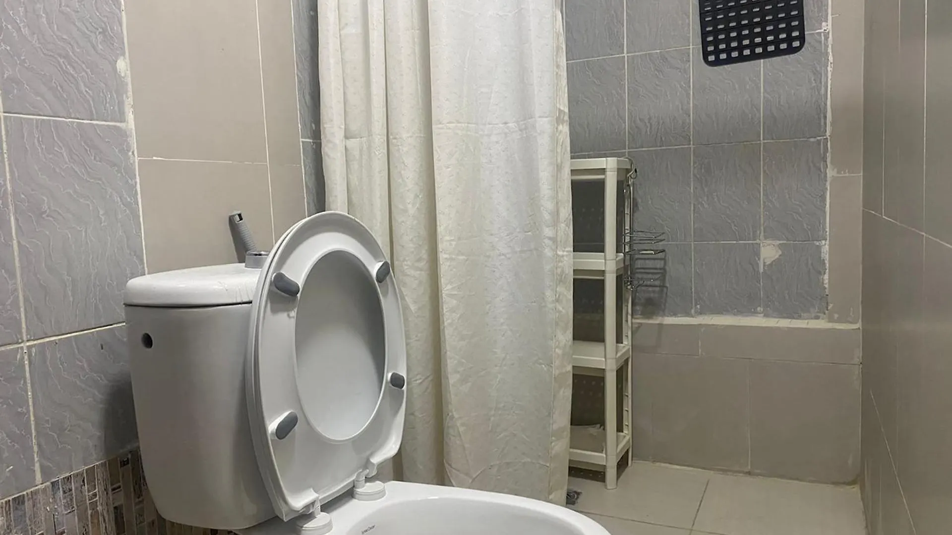 Backpackers Place Apartamento Abu Dhabi Emirados Árabes Unidos