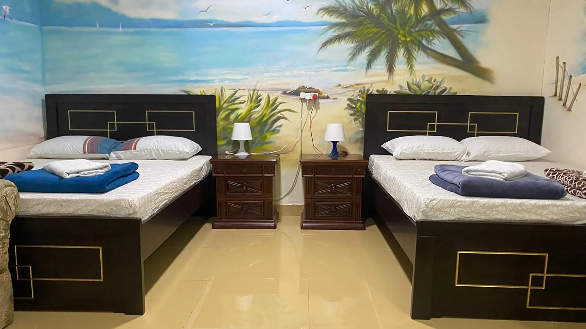 Appartamento Backpackers Place Abu Dhabi