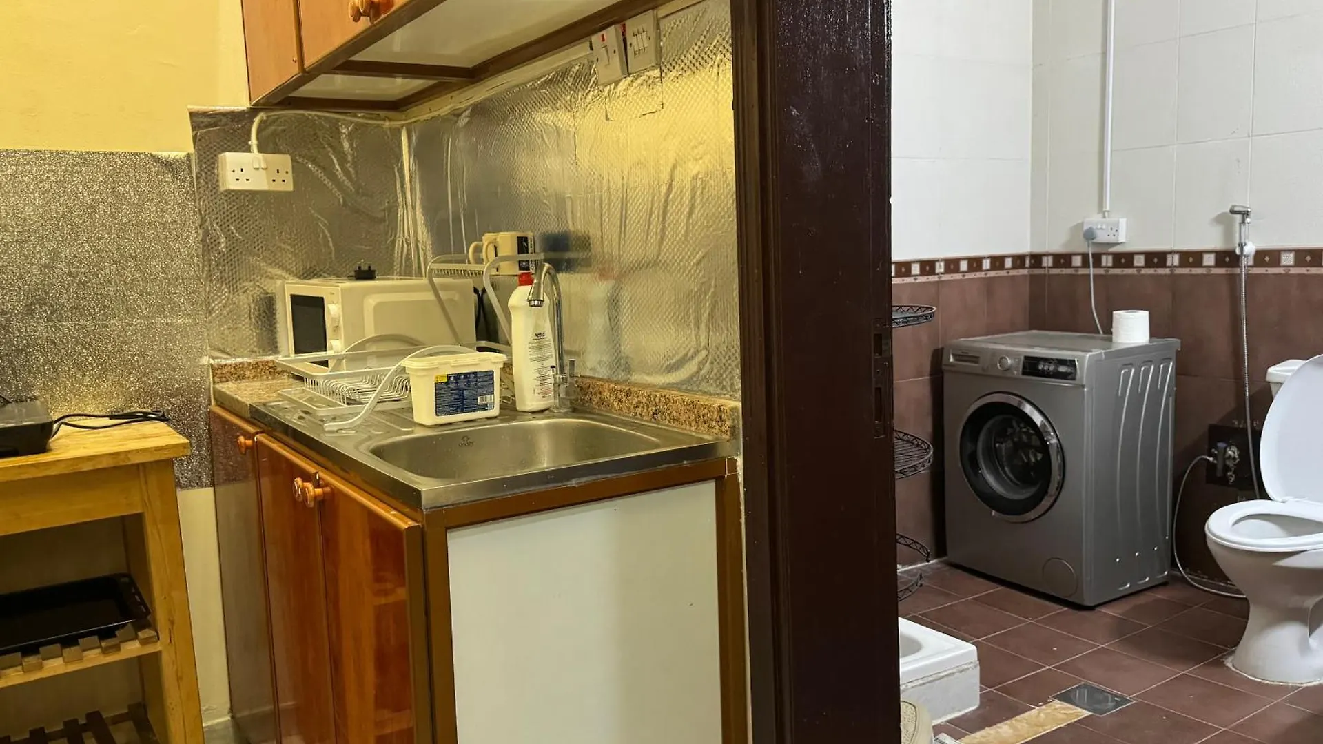 Alloggio in famiglia Appartamento Backpackers Place Abu Dhabi Emirati Arabi Uniti